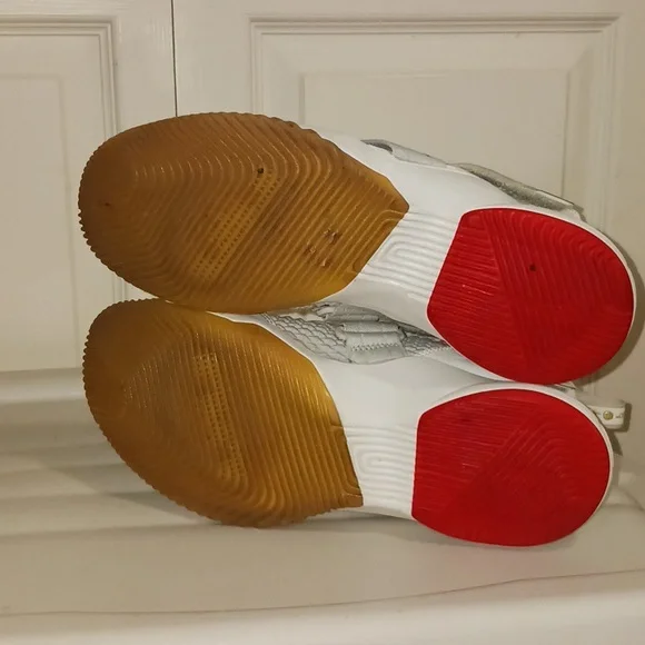 Nike LeBron "Soldier" 12 EP "Light Bone" - 8.5 - red/off-white/gold - Picture 13 of 15